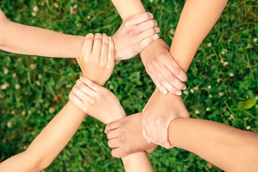 Alianza Estratégica en la Patagonia: Bosquear y FAS Impulsan “Senderos de Vida”