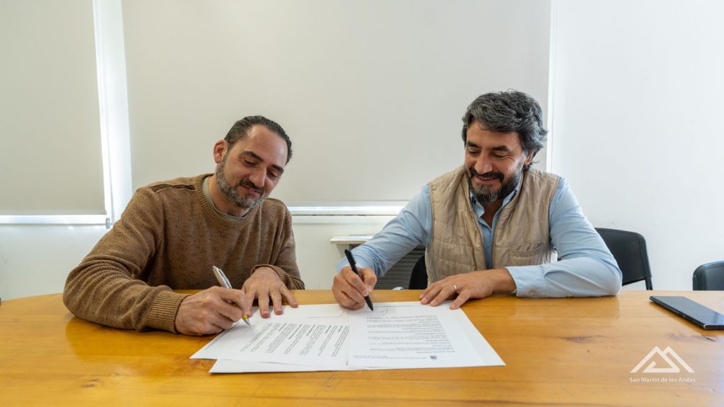 FAS firma de convenio con San Martín de los Andes por la sostenibilidad de la ciudad